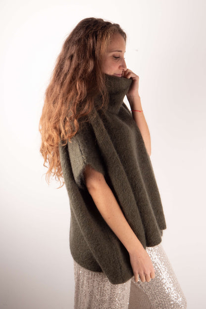 Poncho in Mohair